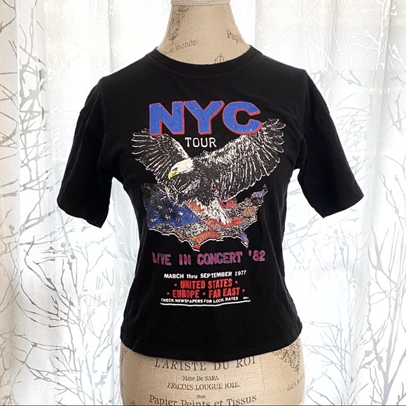 Forever 21 blue red white black lace up back eagle NYC USA music concert top - Picture 2 of 5